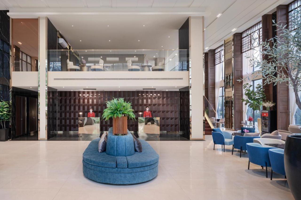 Hotel Ramada Plaza By Wyndham Bangkok Sukhumvit 48 Exterior foto