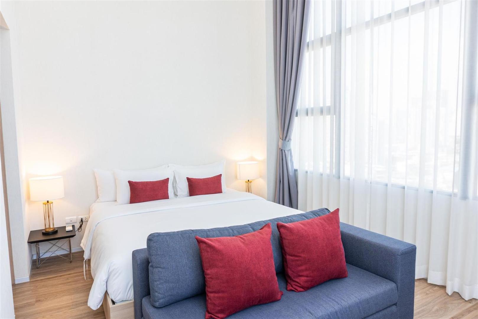 Hotel Ramada Plaza By Wyndham Bangkok Sukhumvit 48 Exterior foto